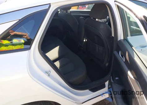 2023 Kia K5 Lxs z USA, uszkodzony, nr VIN 5XXG14J2XPG220175